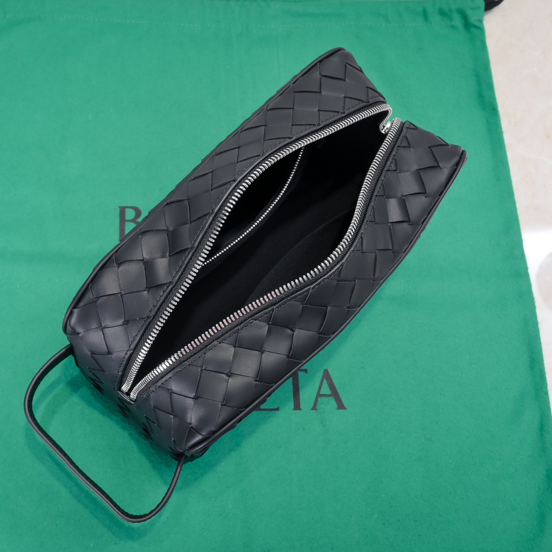 Bottega Veneta Cosmetic Bags